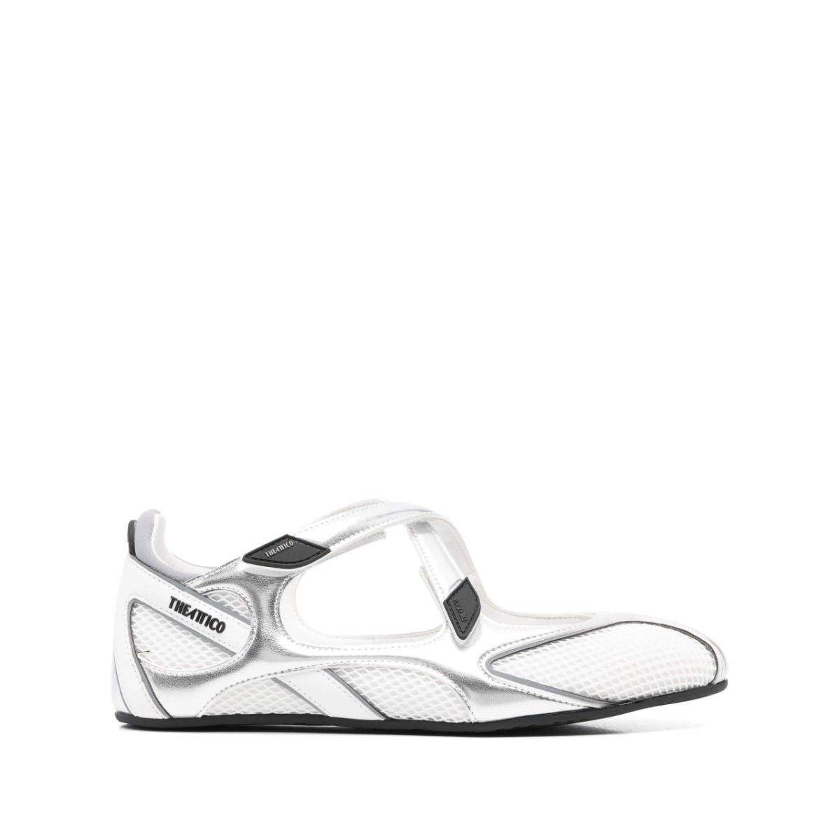 Nomad sneakers