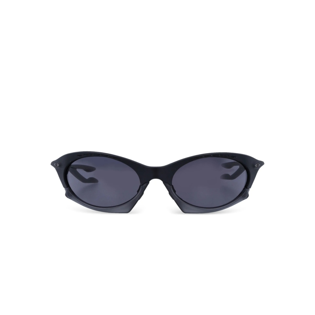 oval-frame sunglasses