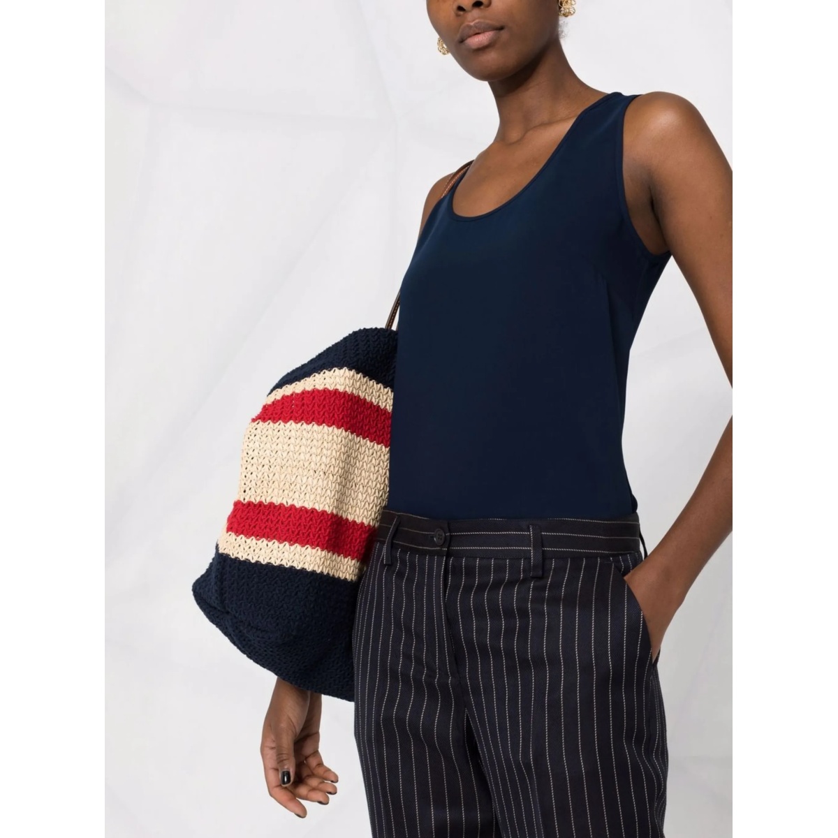 scoop-neck sleeveless blouse - Img 5