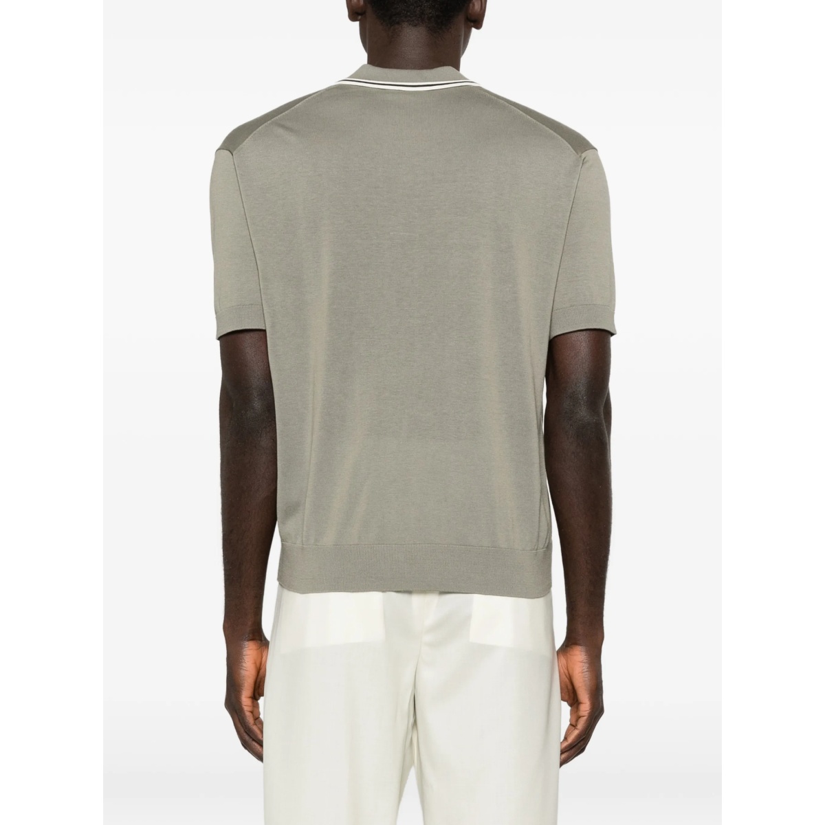 V-neck T-shirt - Img 4