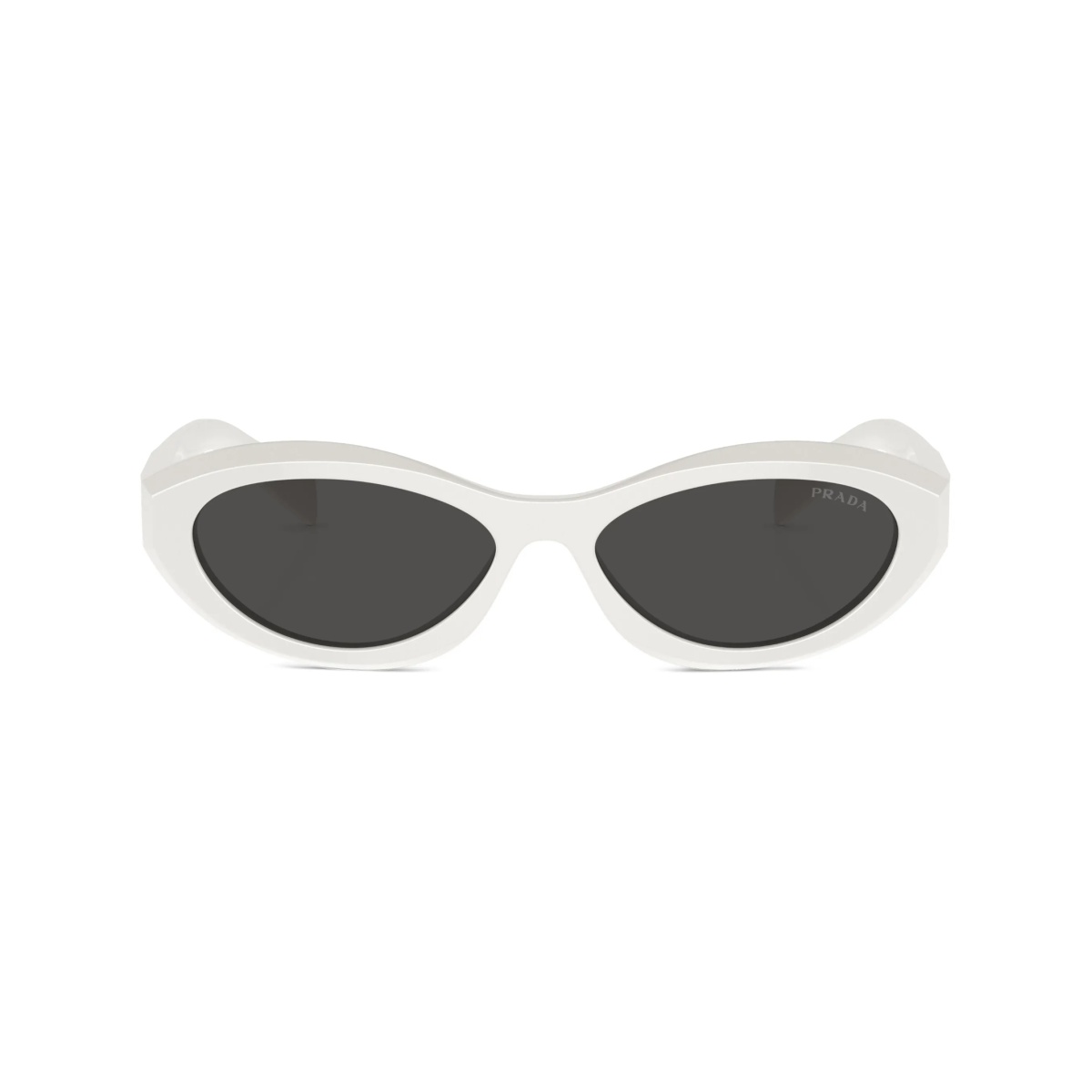 cat-eye frame sunglasses
