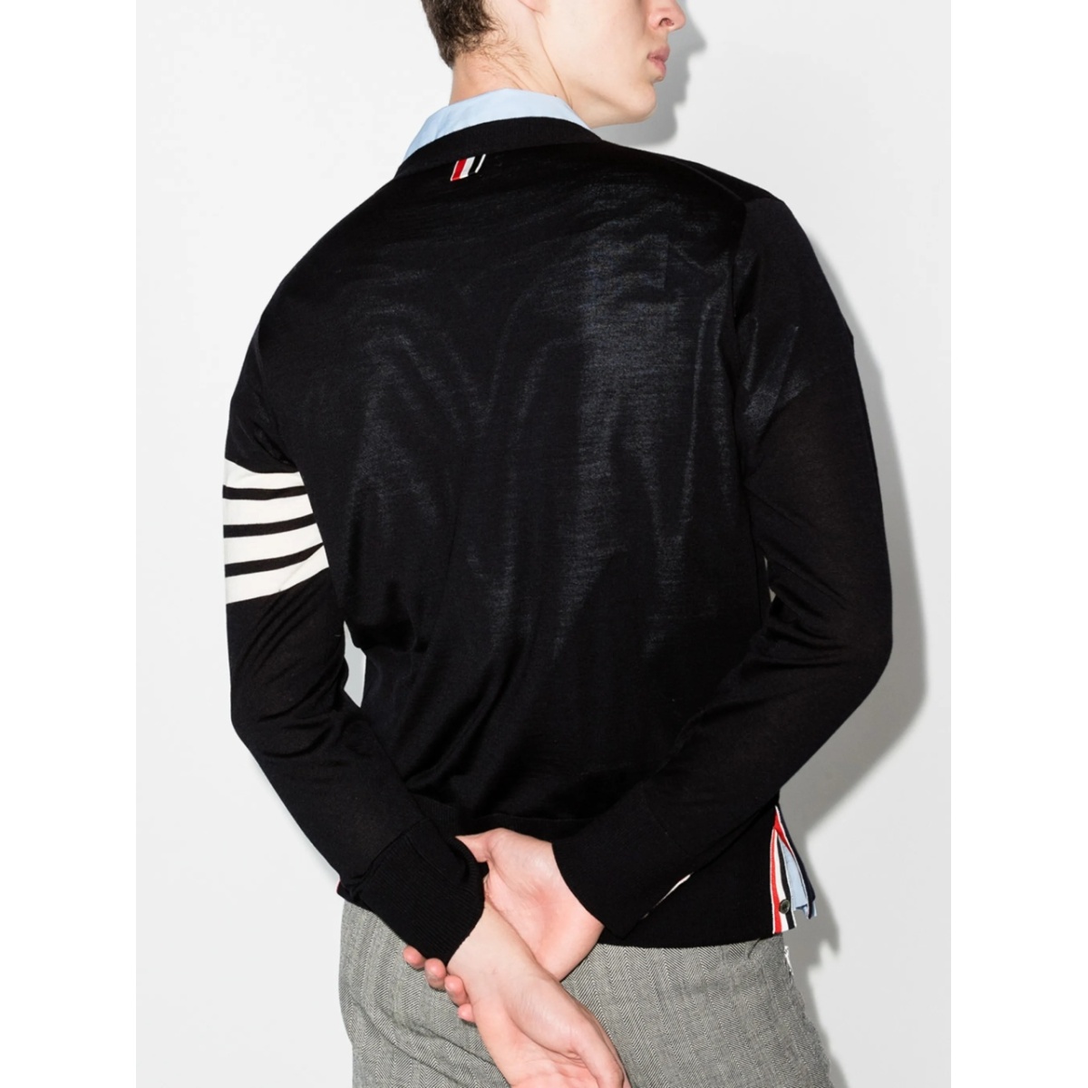 classic V-neck cardigan - Img 3