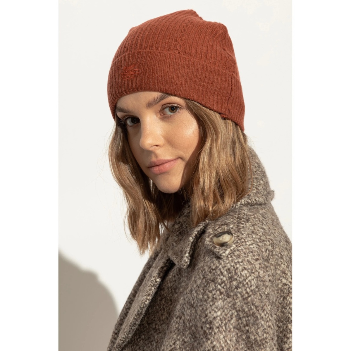 embroidered-logo beanie - Img 2