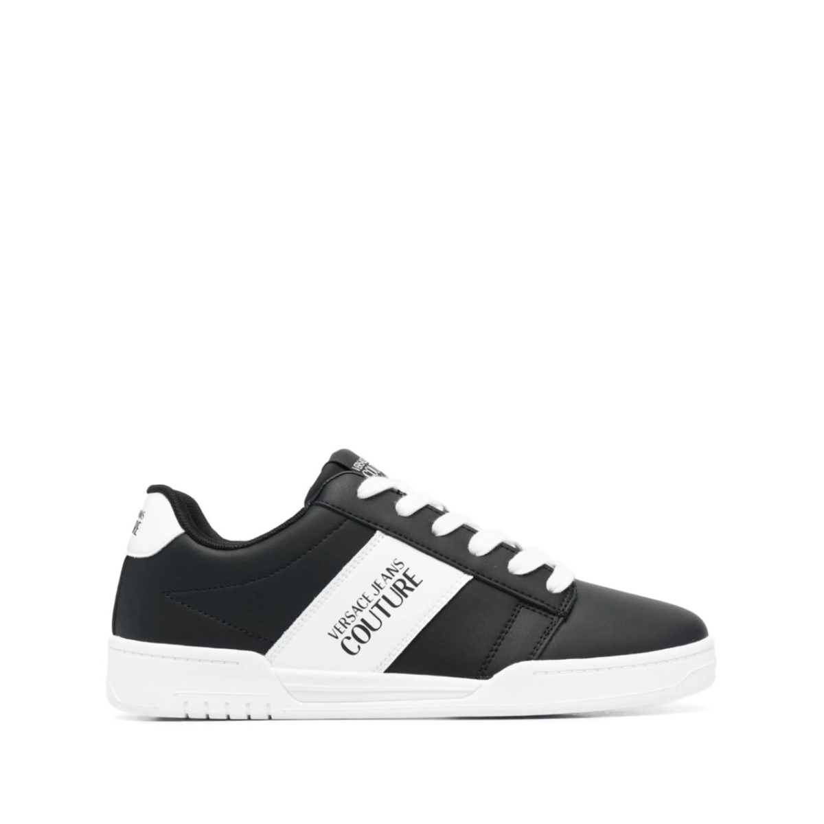 logo print contrasting low-top sneakers