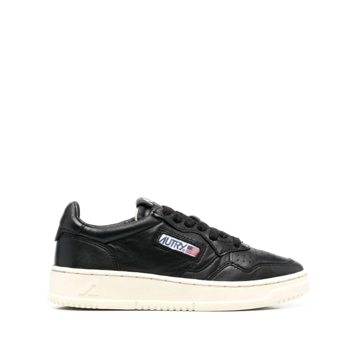 Medalist low-top sneakers