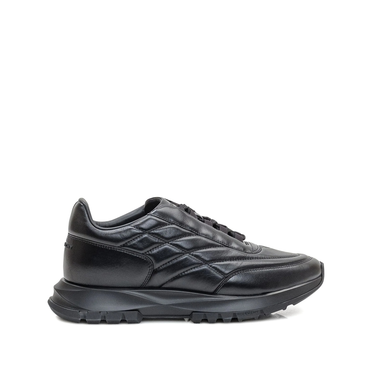 quilted-pattern leather sneakers