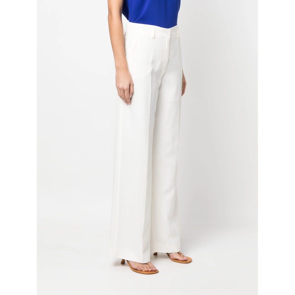 Raisa flared high-waisted trousers - Img 3