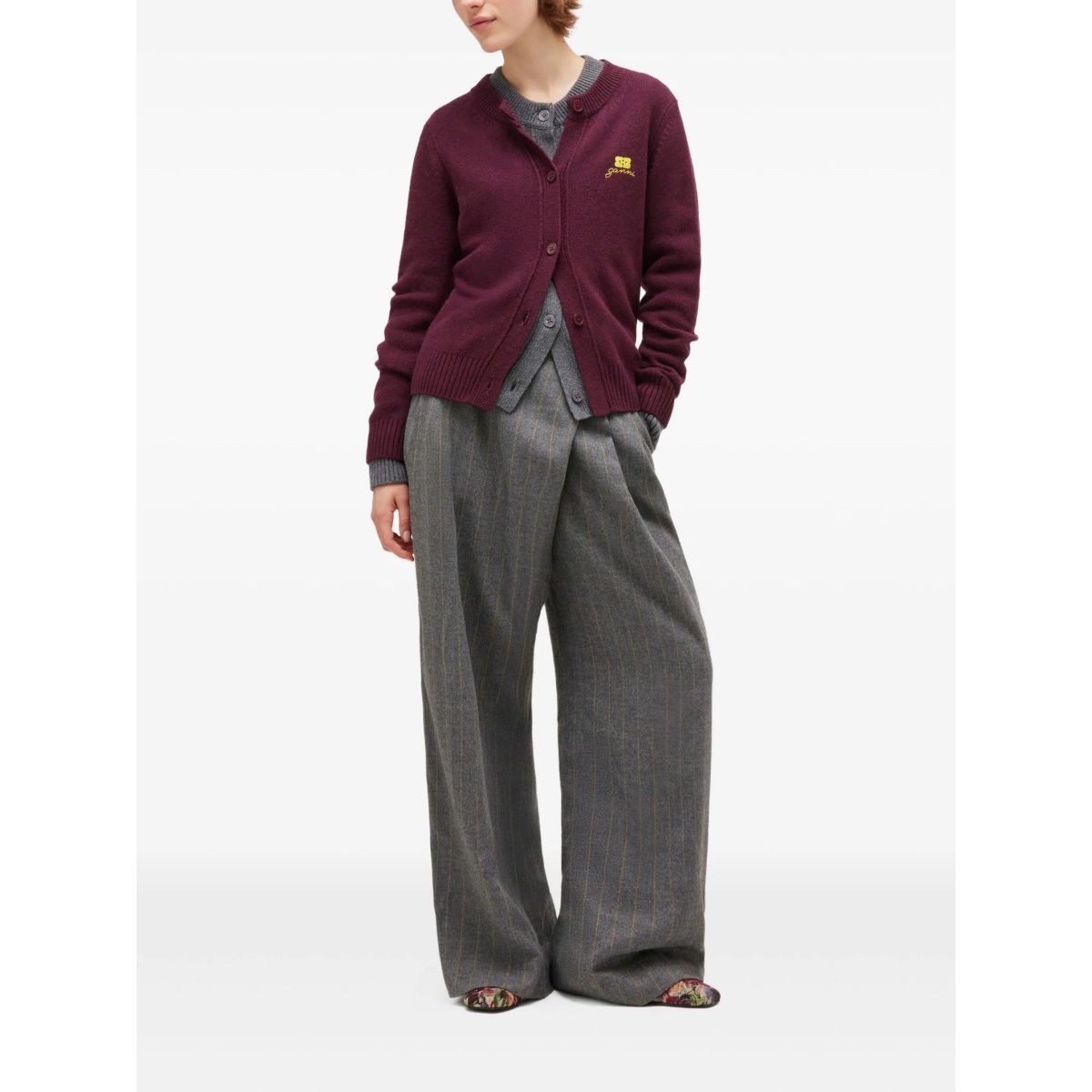 round-neck cardigan - Img 2