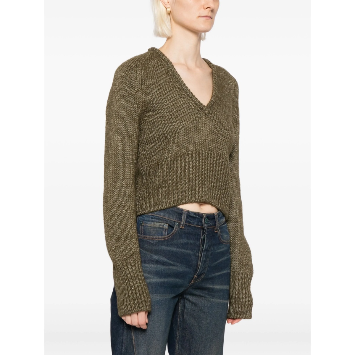 Sharp jumper - Img 3