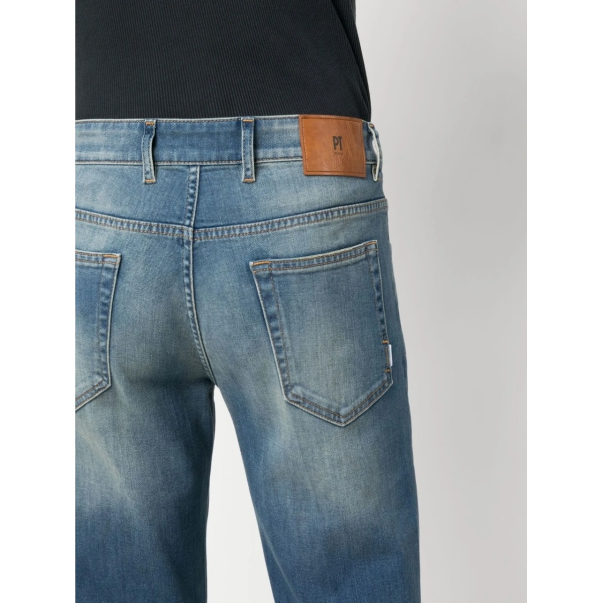 washed fitted jeans - Img 5