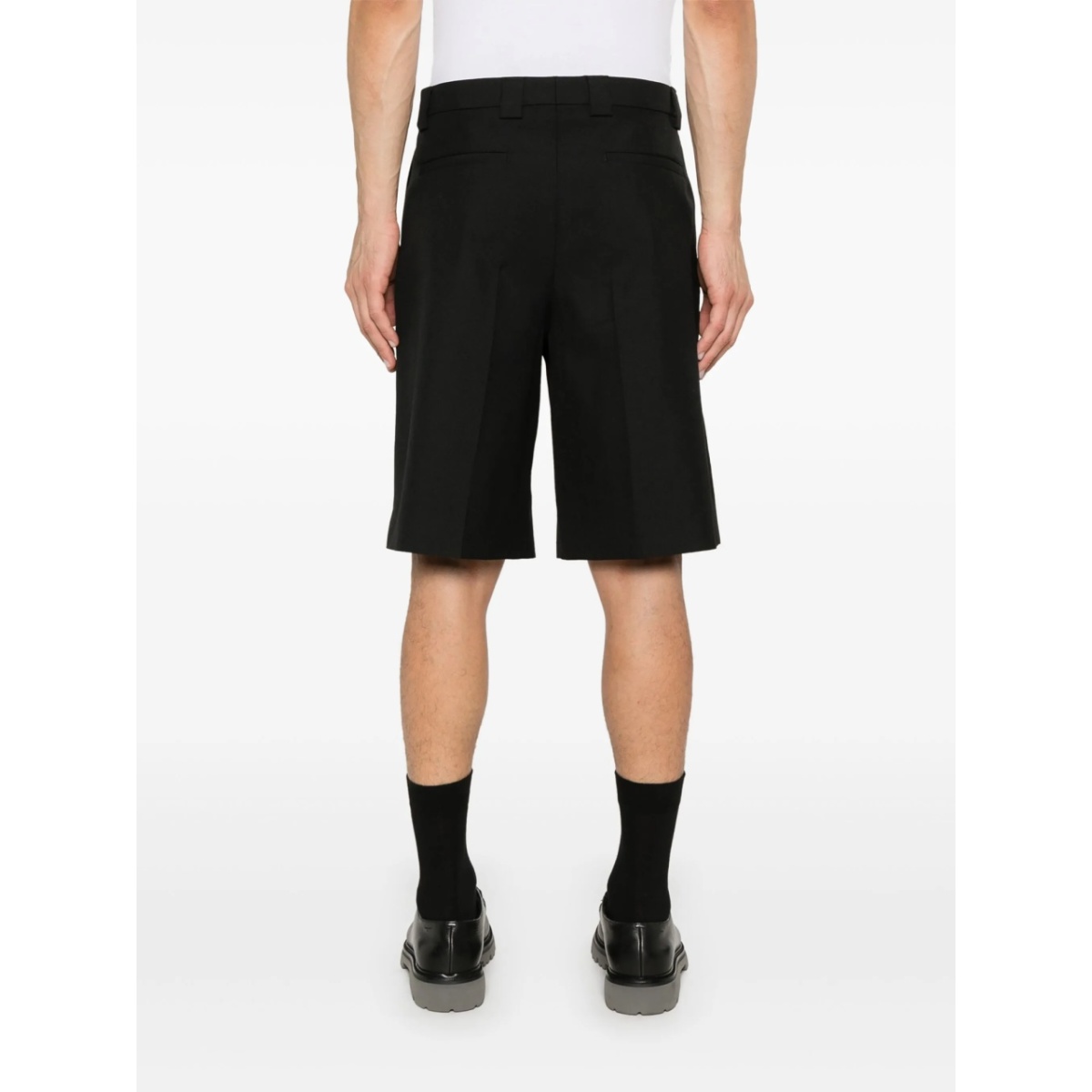 Web-detailing bermuda shorts - Img 4