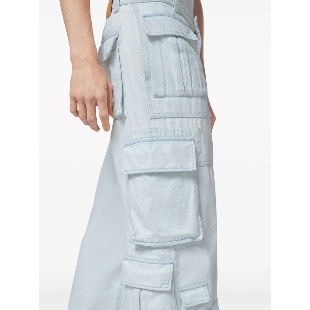 wide-leg cargo jeans - Img 4