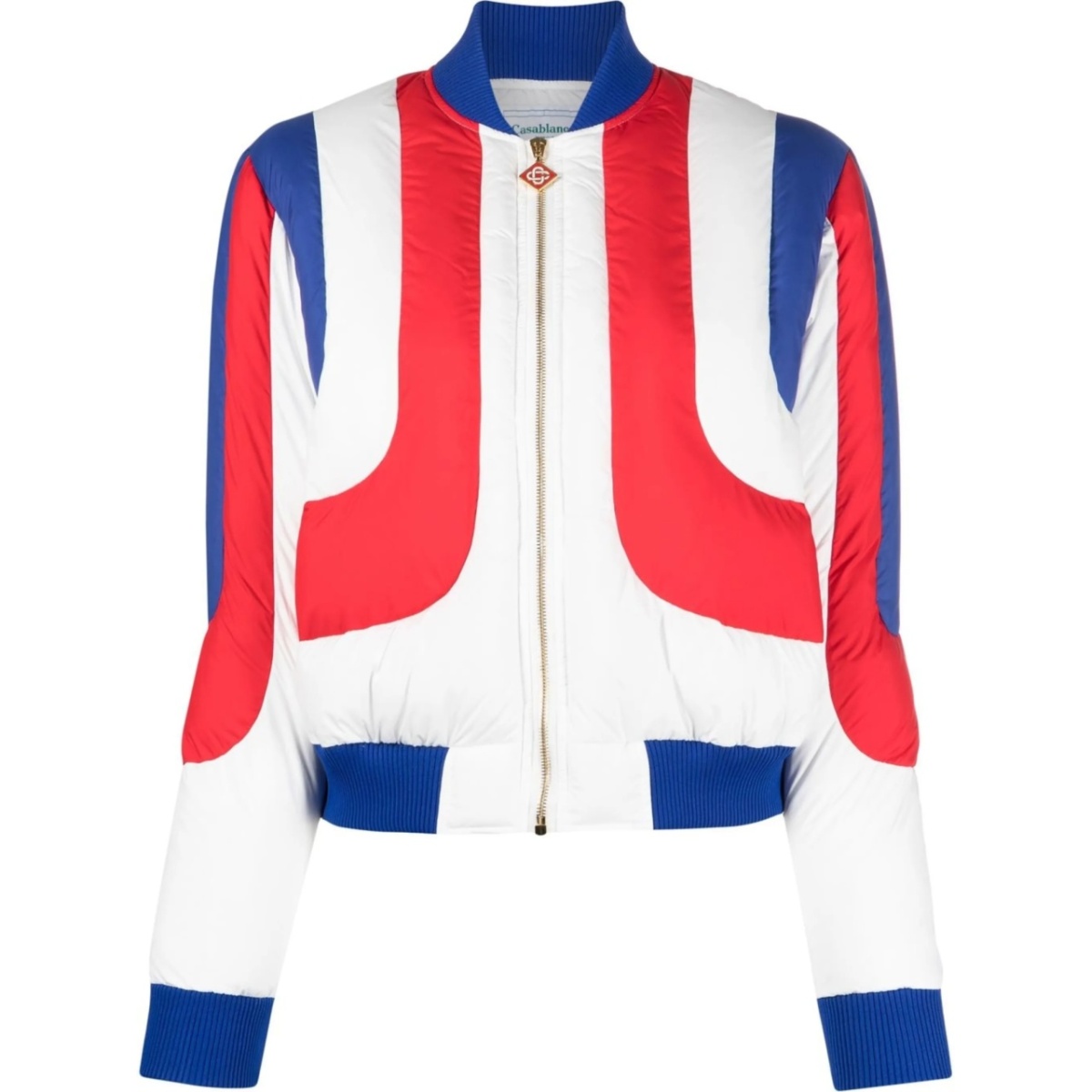 zip-fastening padded jacket