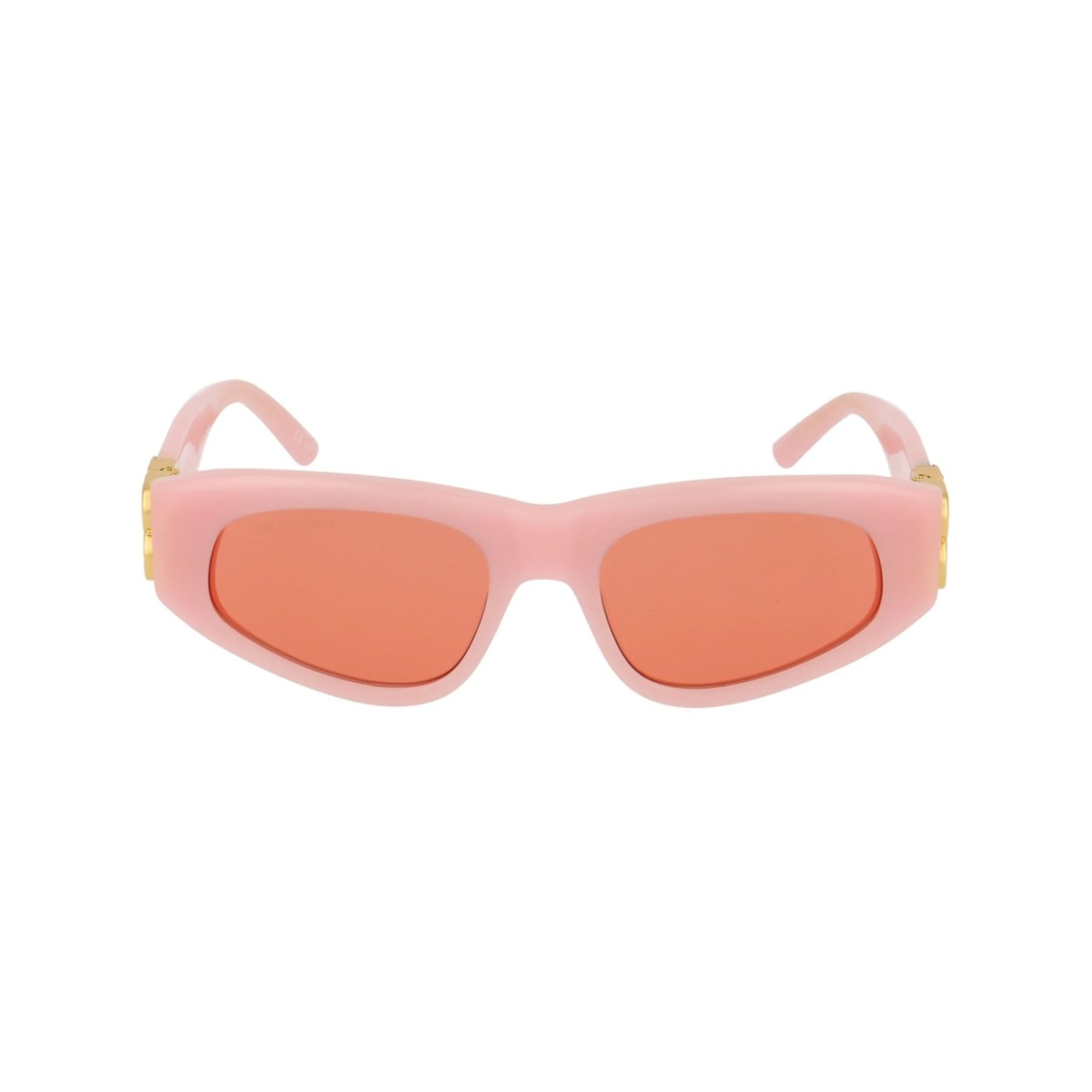 cat-eye sunglasses