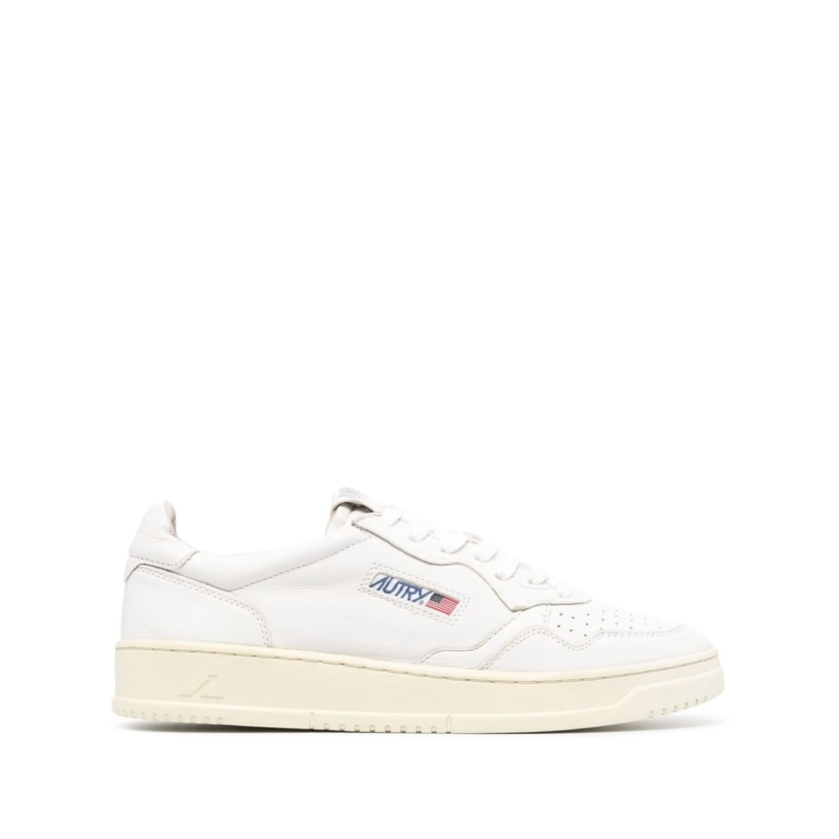 Medalist low-top sneakers