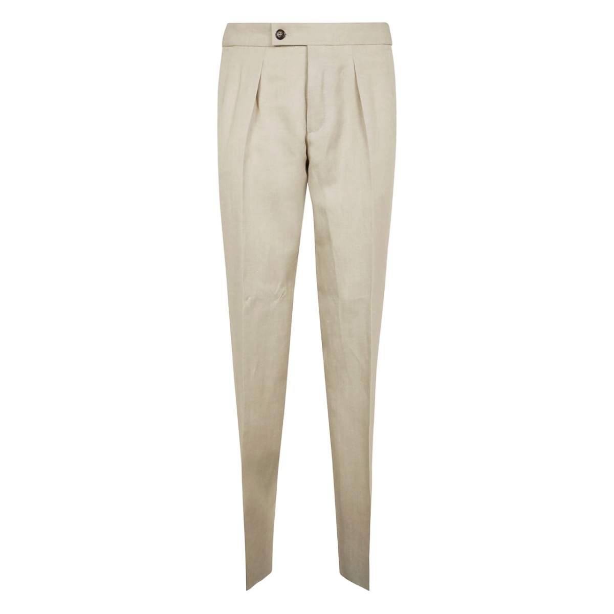 pleated trousers