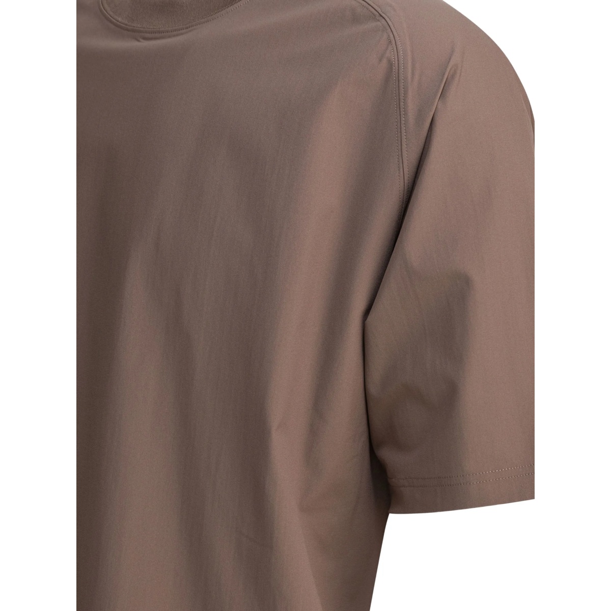 round-neck T-shirt - Img 3
