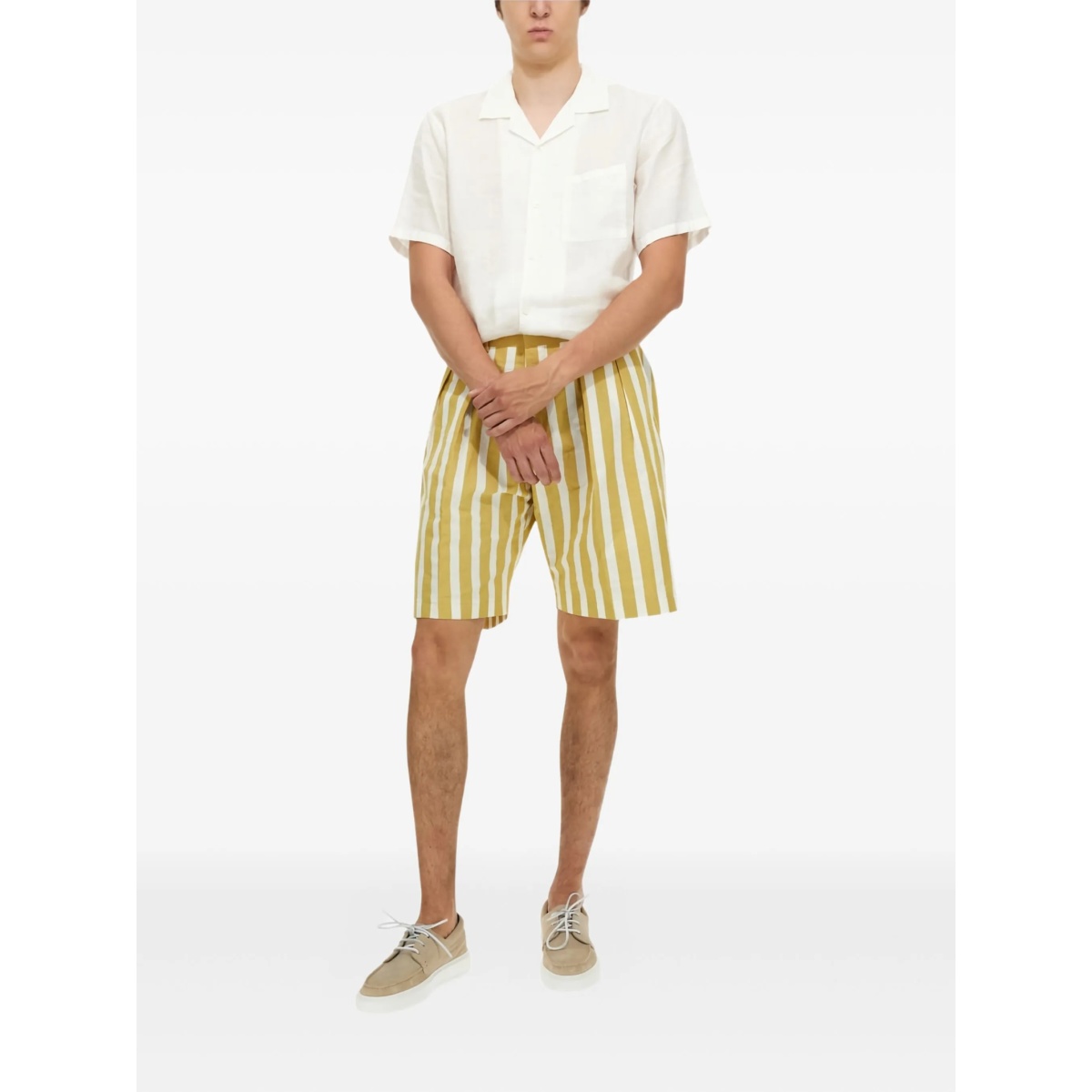 striped shorts - Img 2