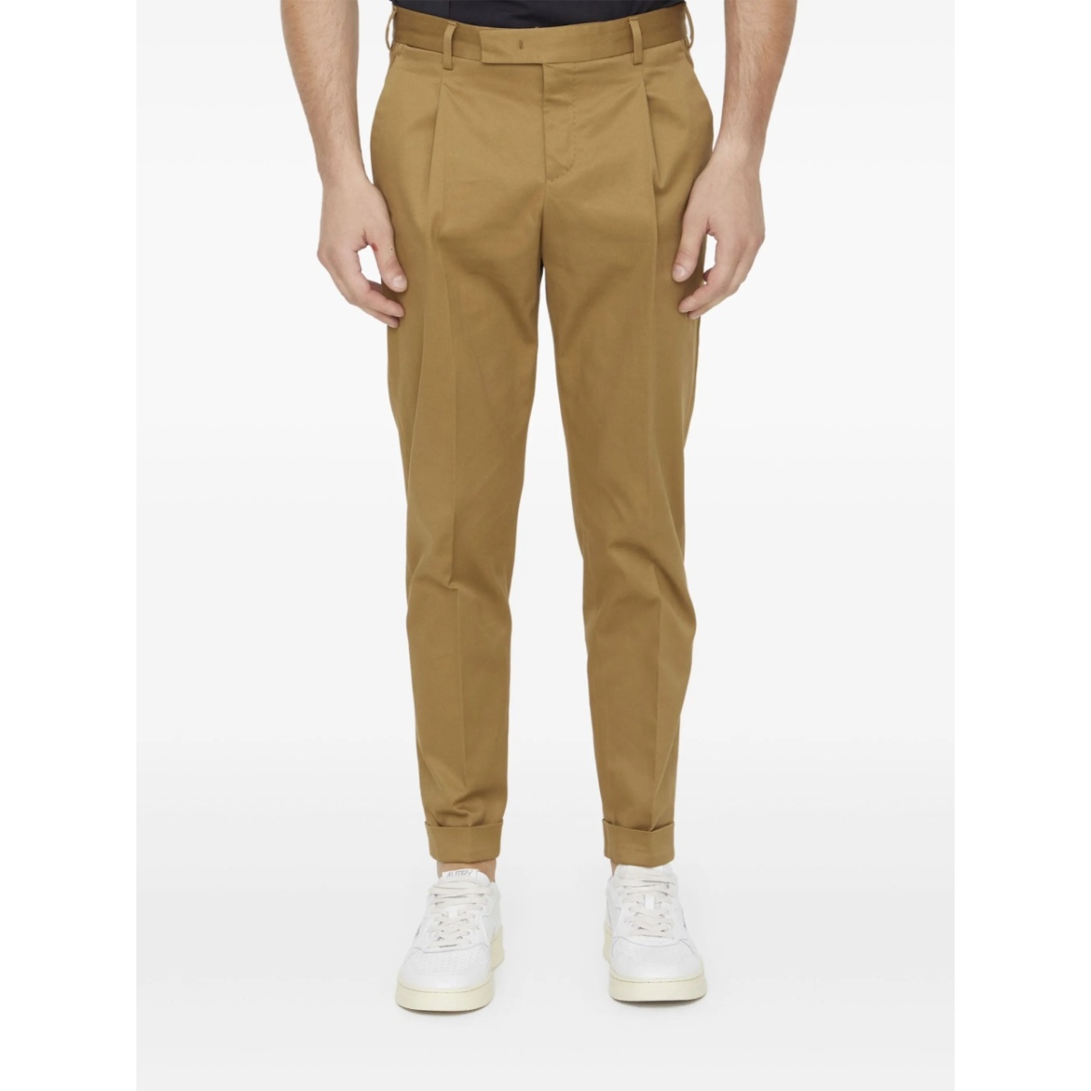tapered cropped trousers