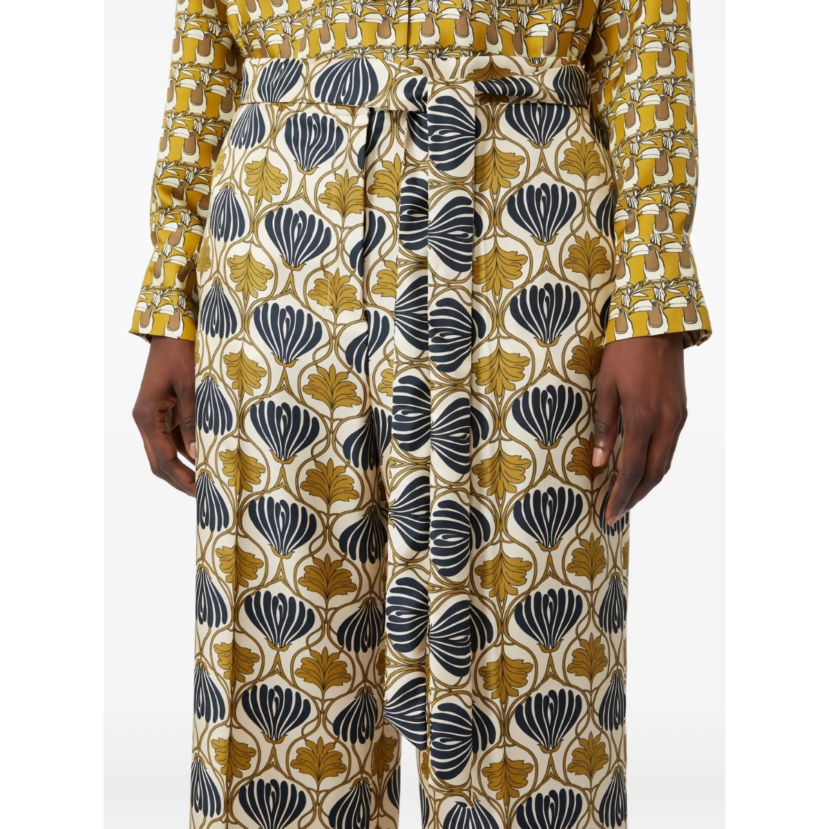 Timec silk trousers - Img 5