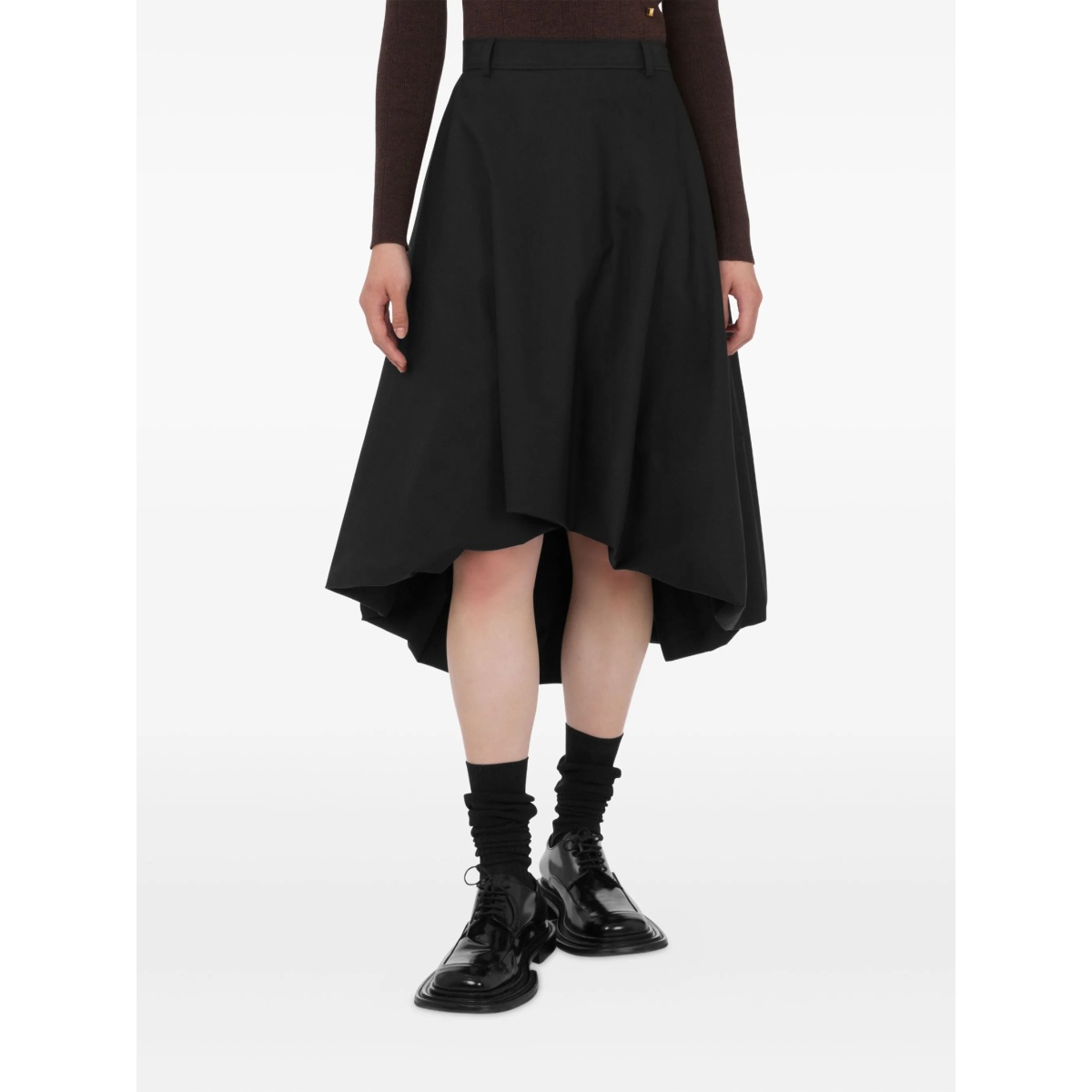 asymmetric skirt