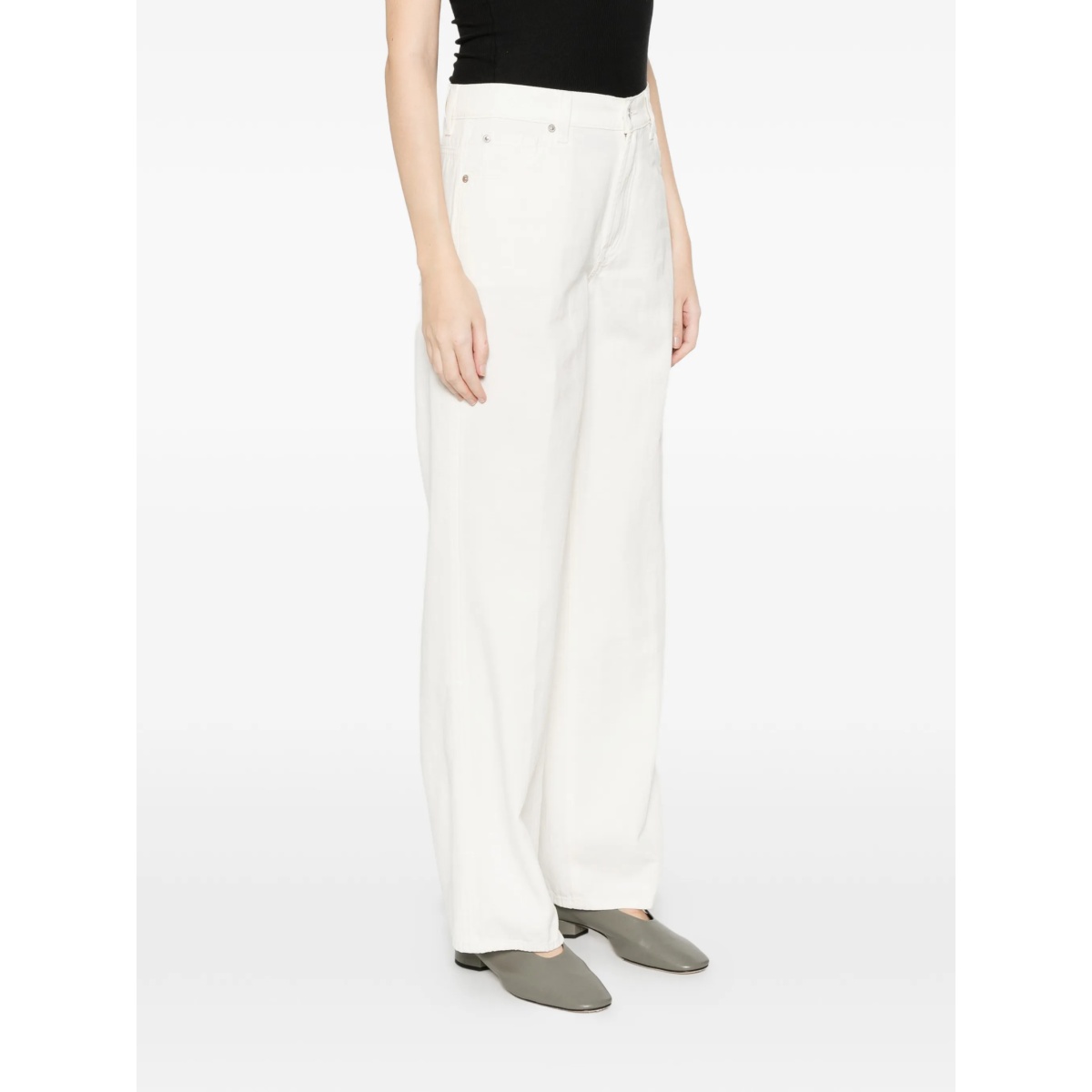 button-fastening jeans - Img 3