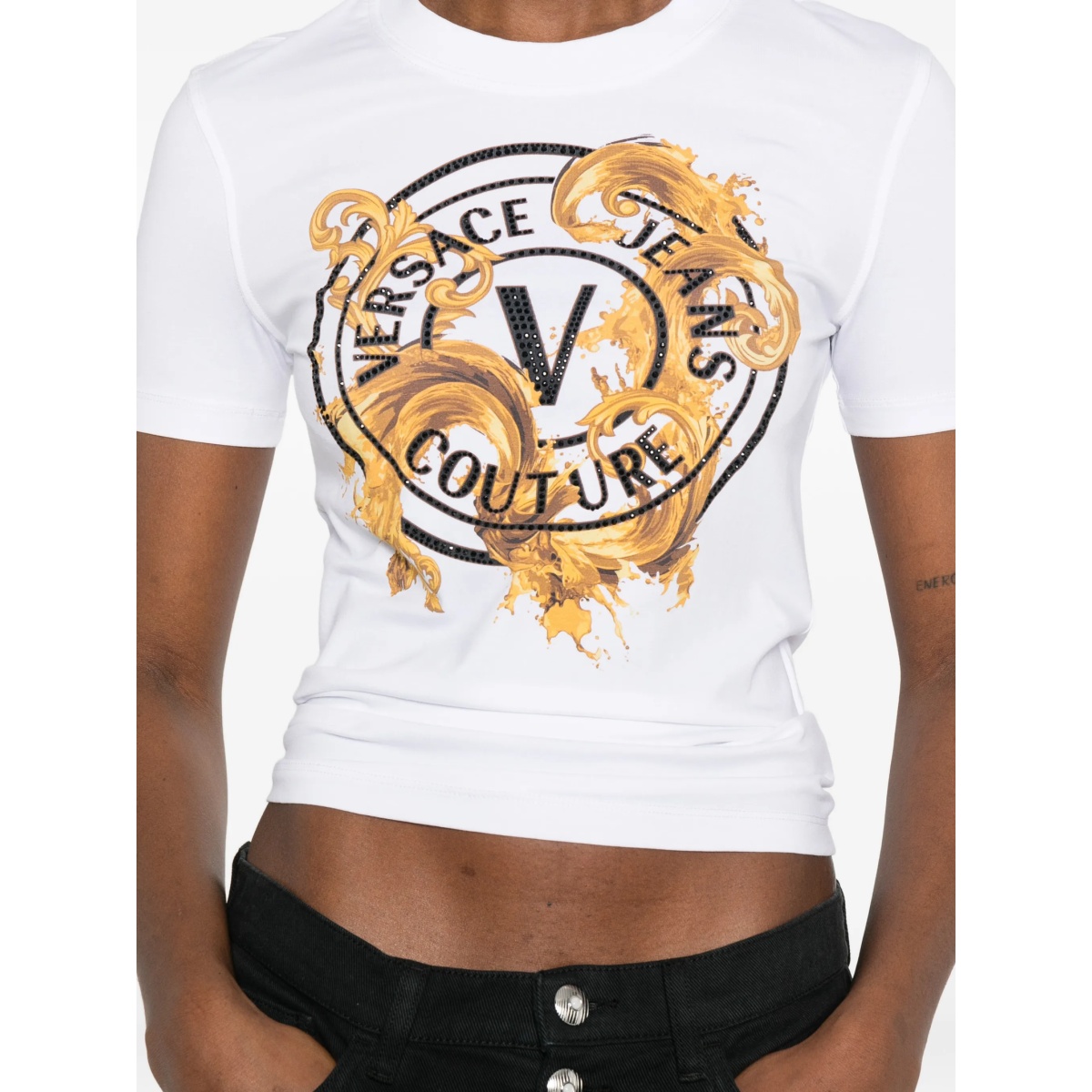 graphic T-shirt - Img 5