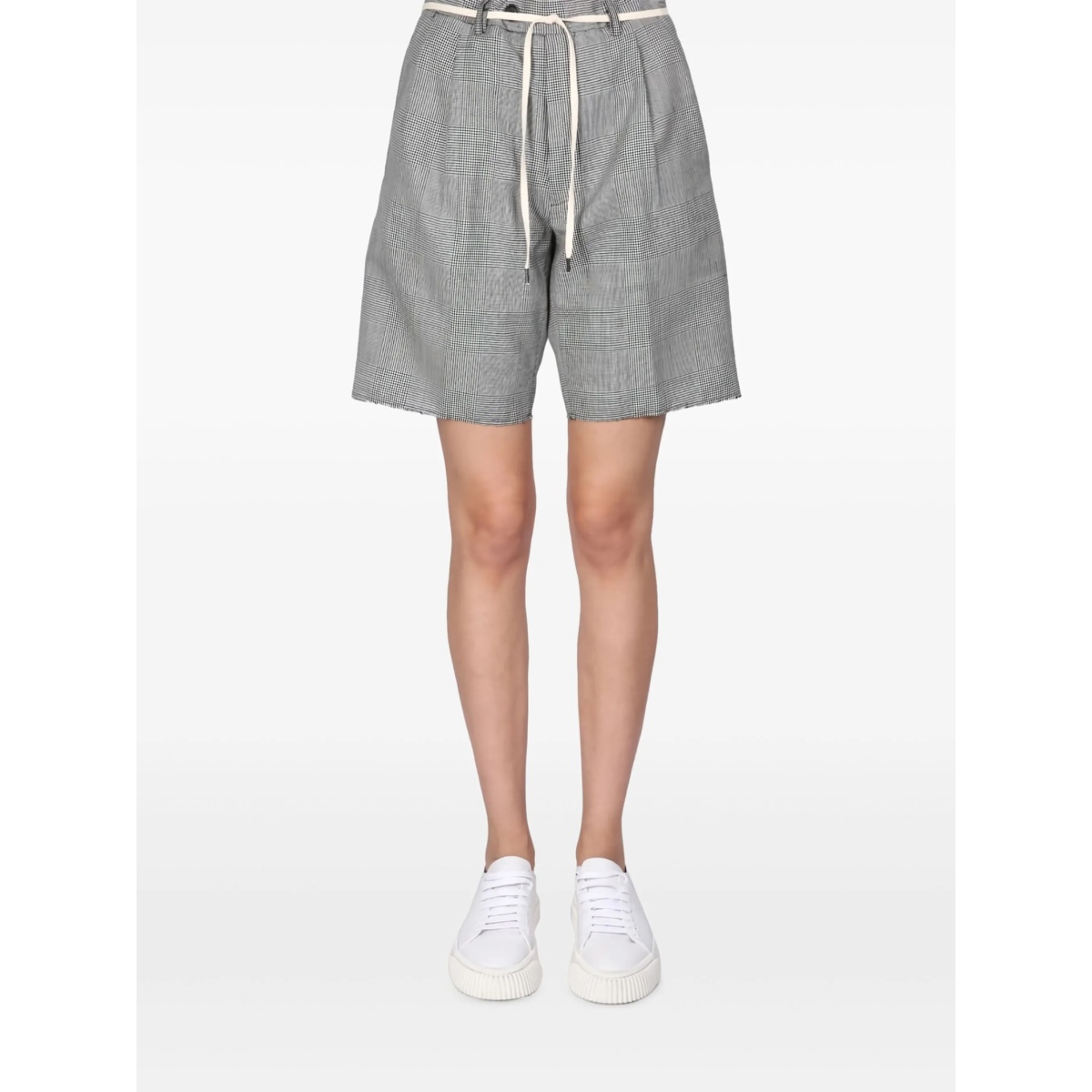 pleated check-pattern shorts