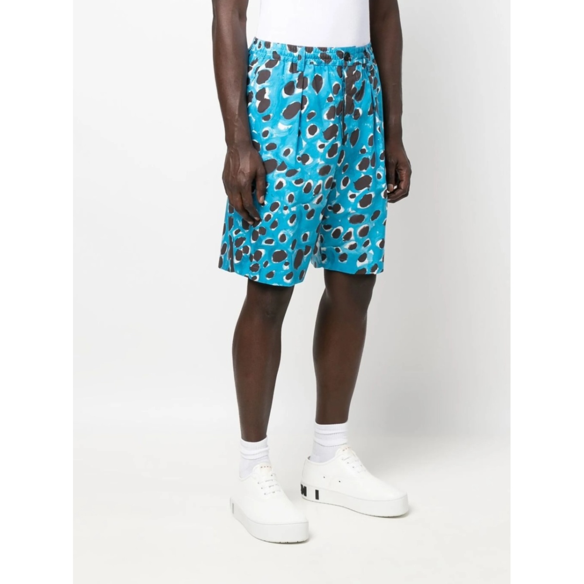 all-over leopard-print shorts - Img 3