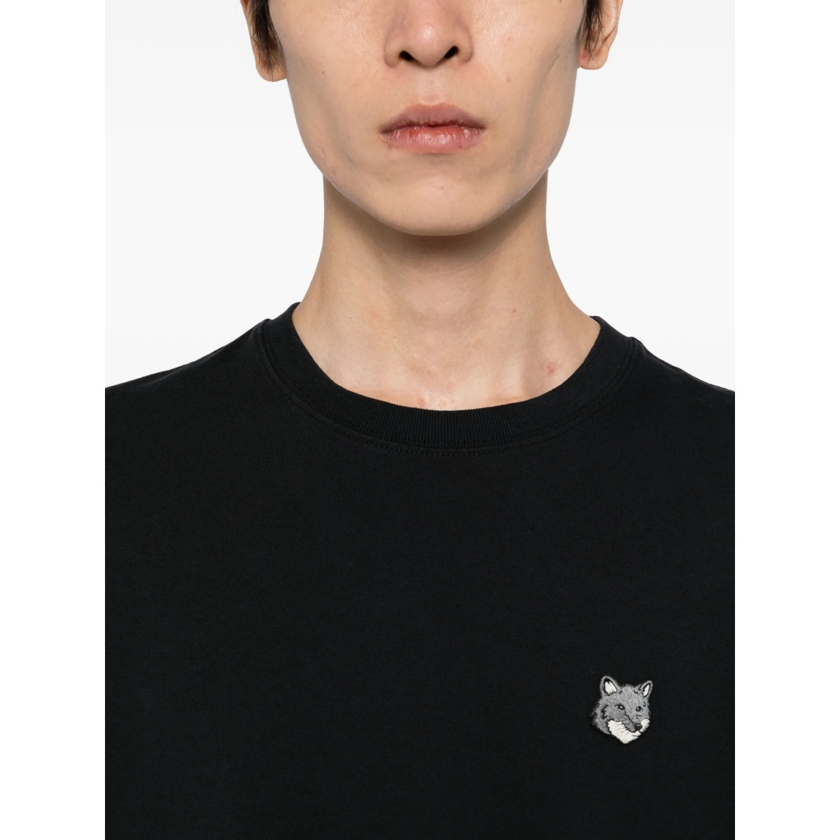 bold fox head patch T-shirt - Img 4