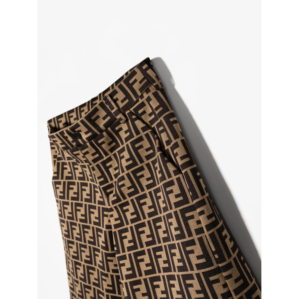 FF-motif shorts - Img 3