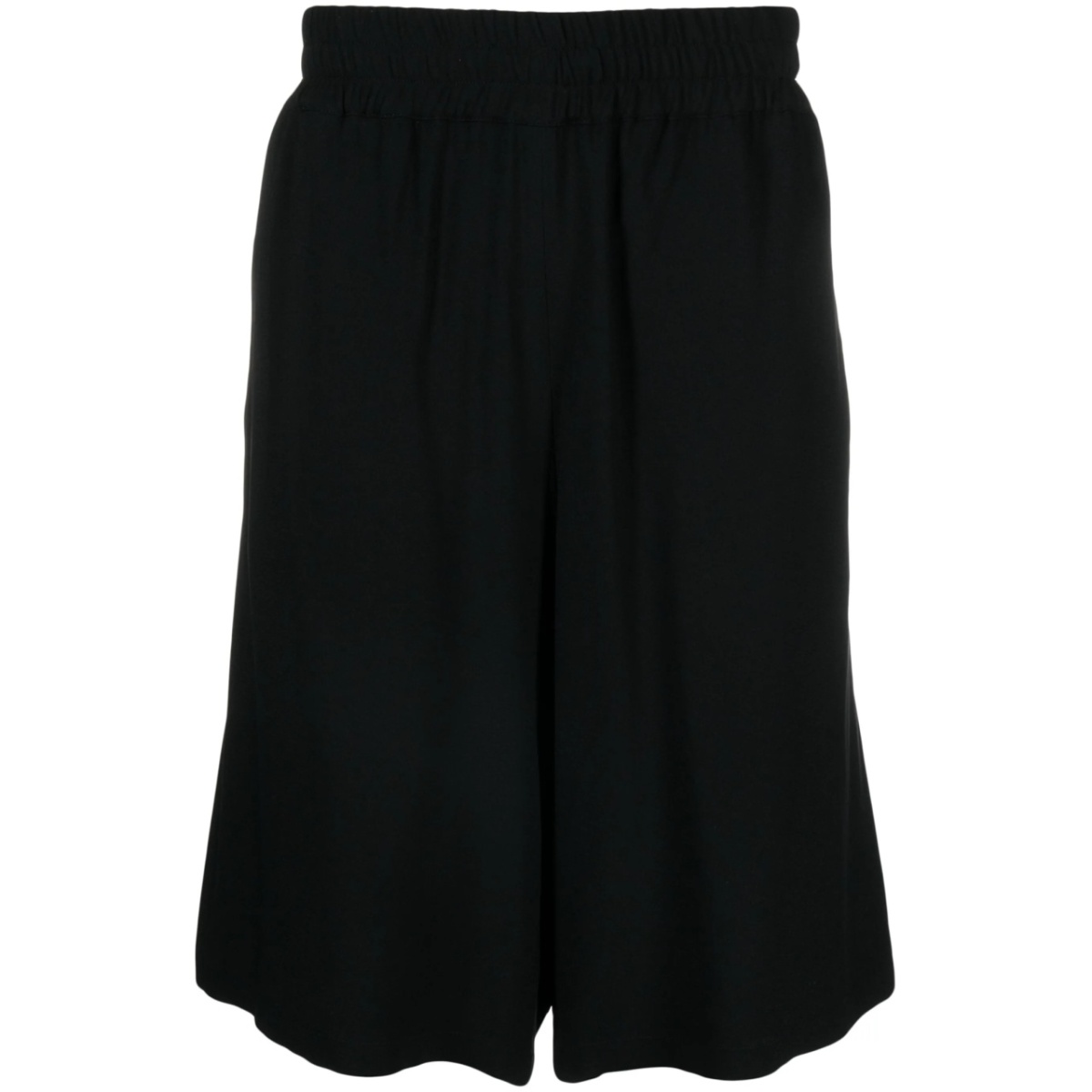 logo-patch crepe shorts
