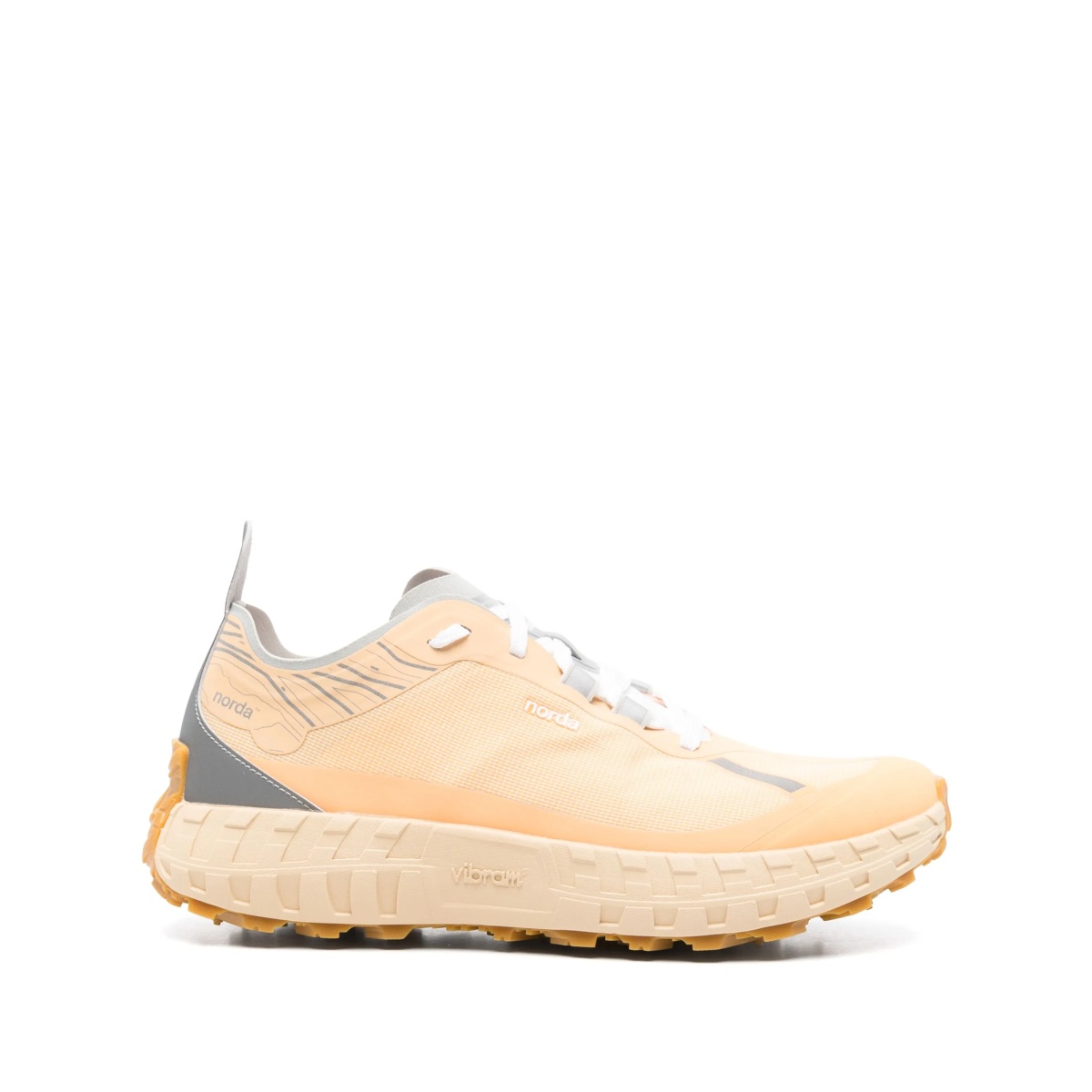 Trail Running sneakers