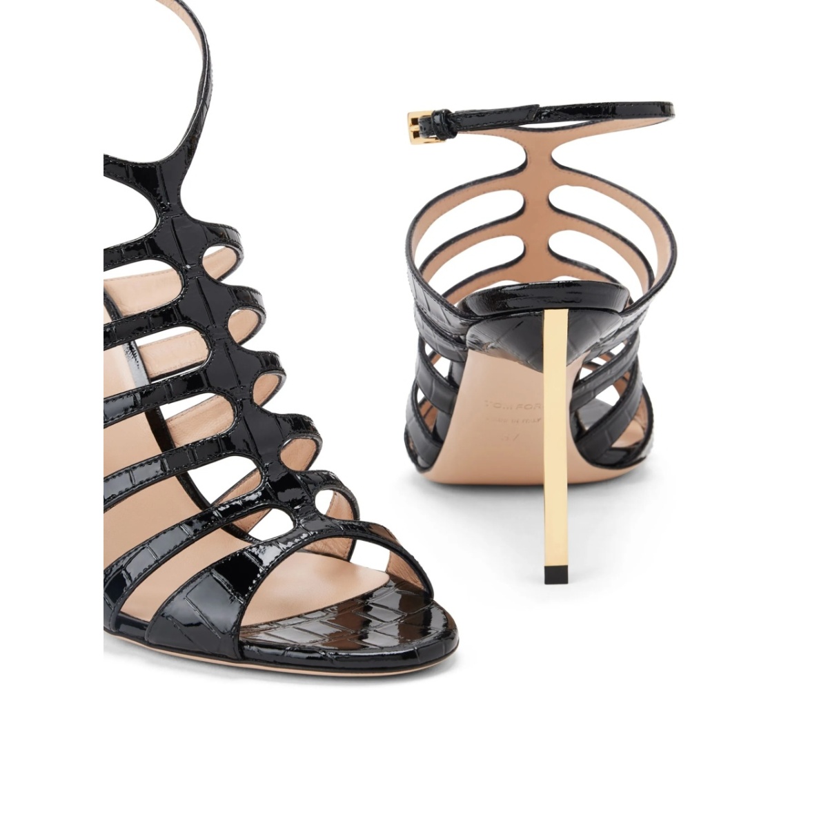 85mm crocodile-embossed leather sandals - Img 4