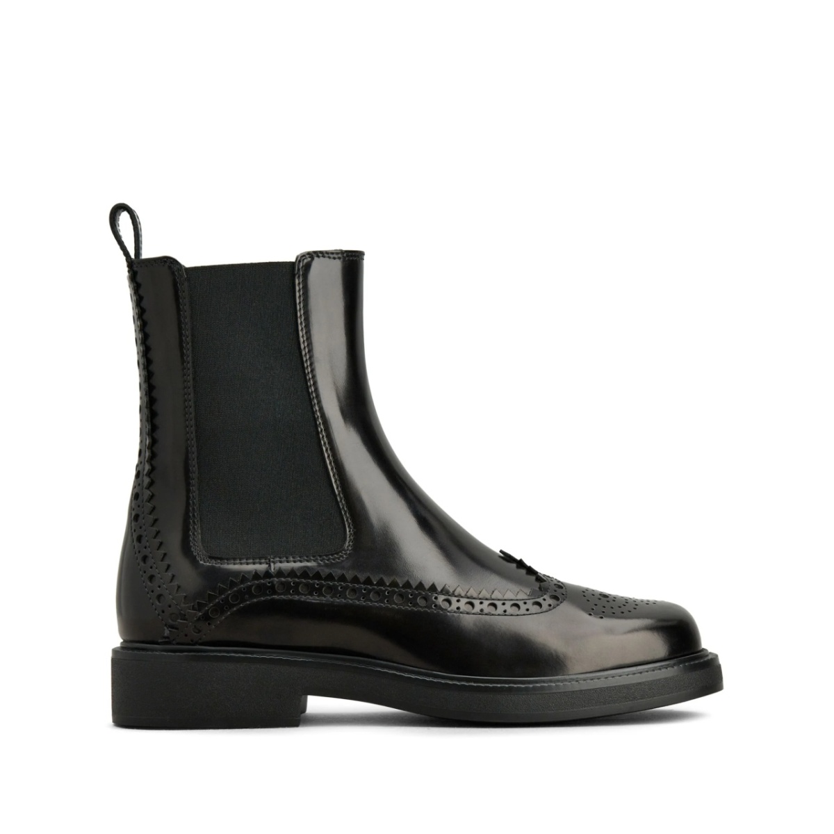 brogue-style Chelsea boots
