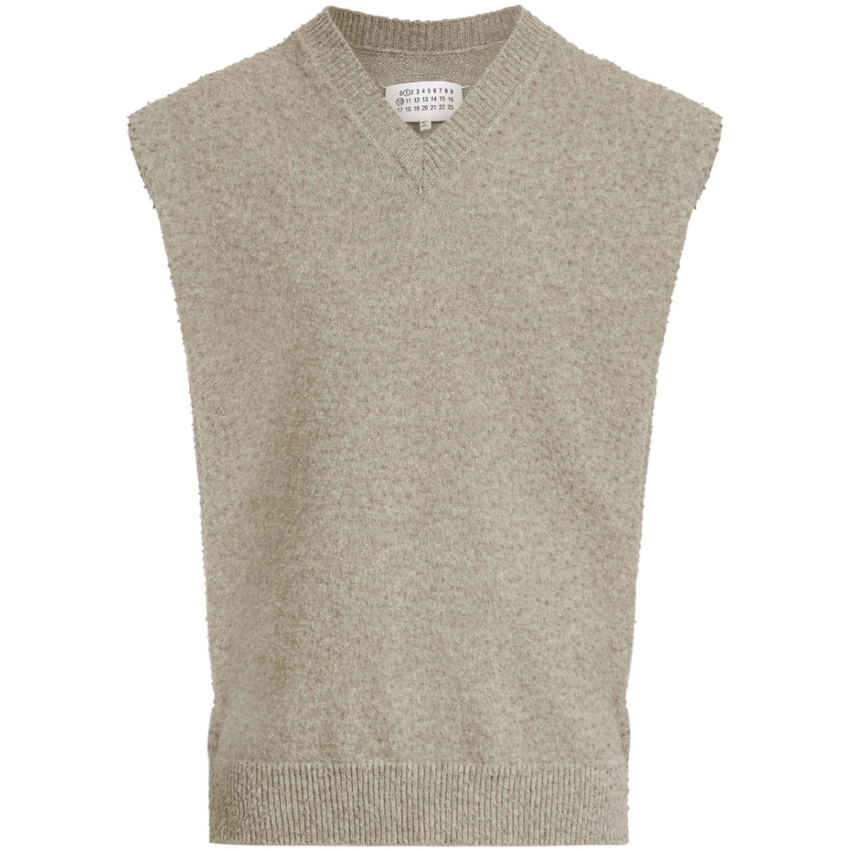 cut-out detailing vest