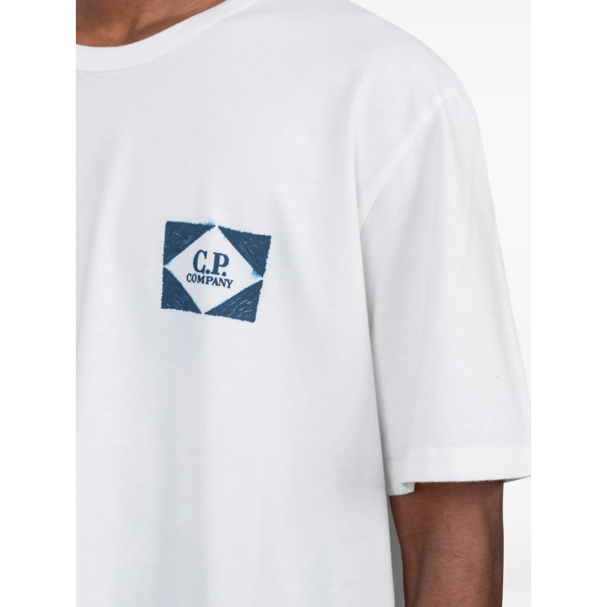 graphic T-shirt - Img 5