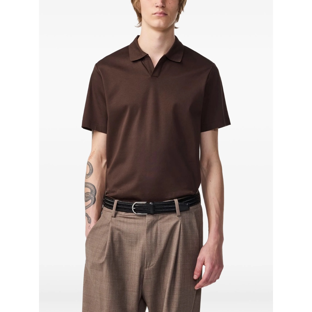 open-collar T-shirt - Img 3