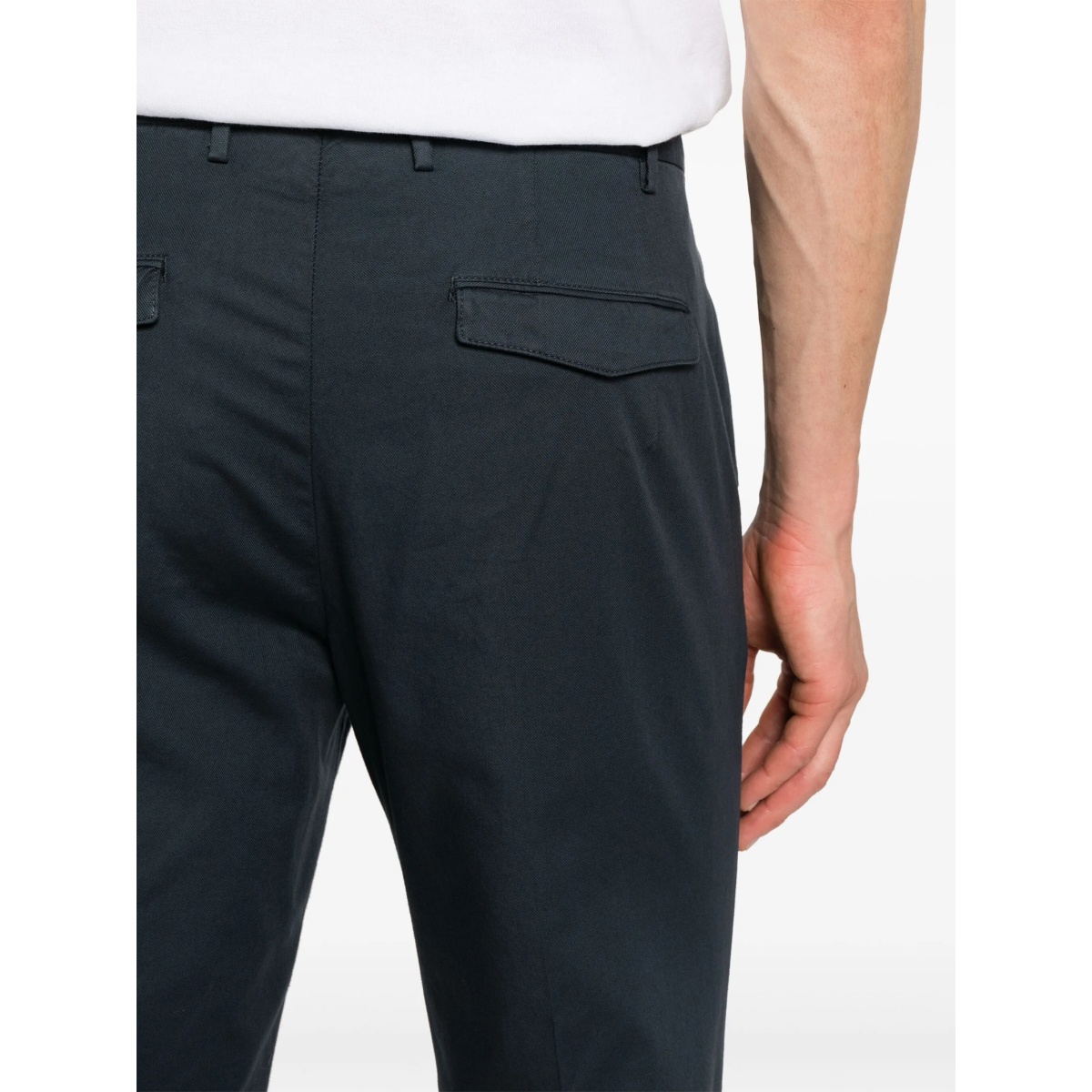 pressed-crease slim-cut trousres - Img 5