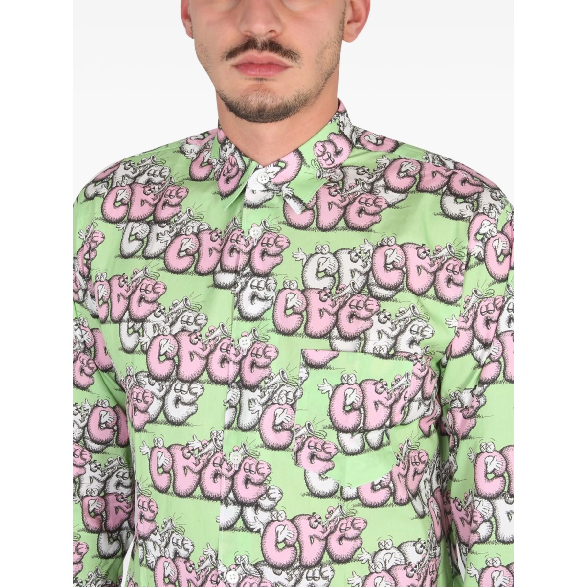 x KAWS graphic-print shirt - Img 4