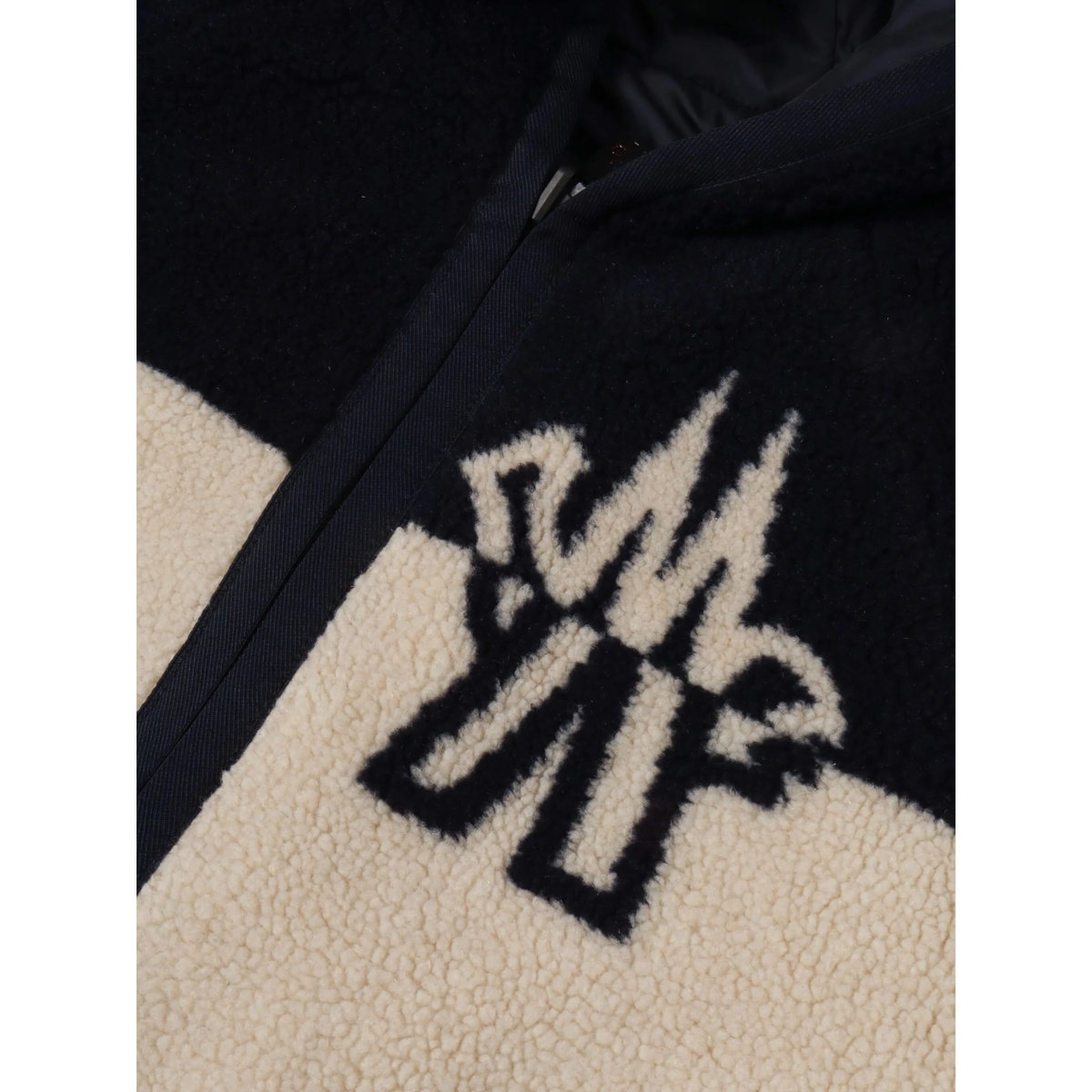 zip hooded jacket - Img 3