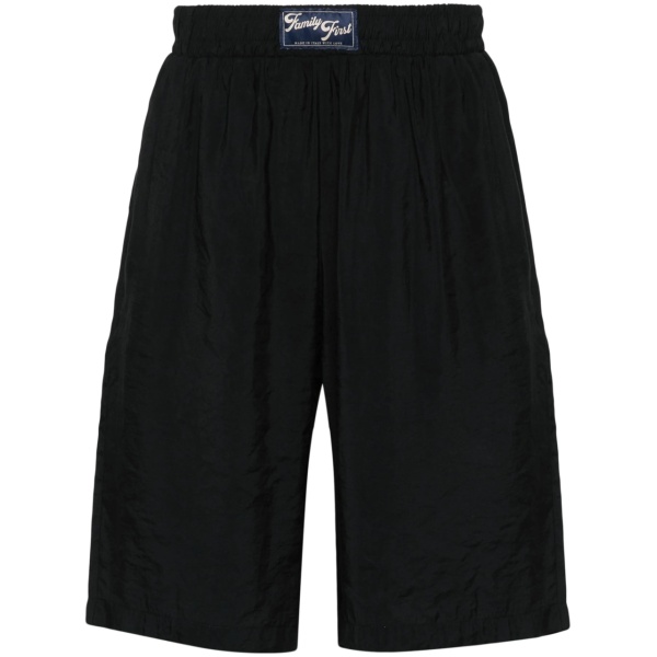 appliqué-logo shorts