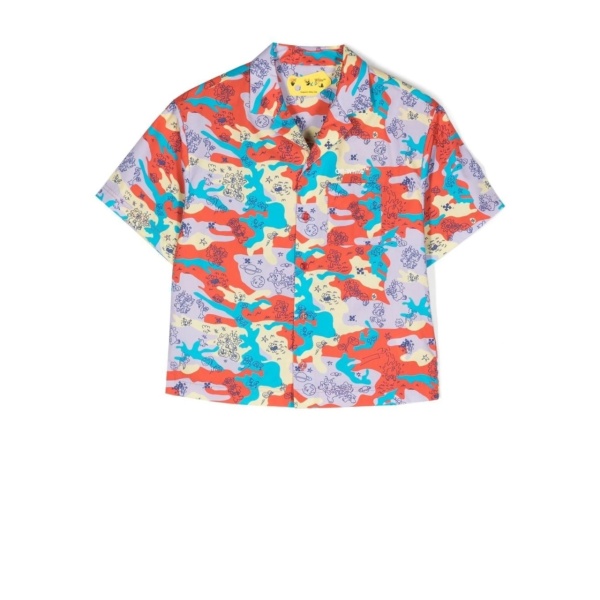 camouflage-print short-sleeved shirt