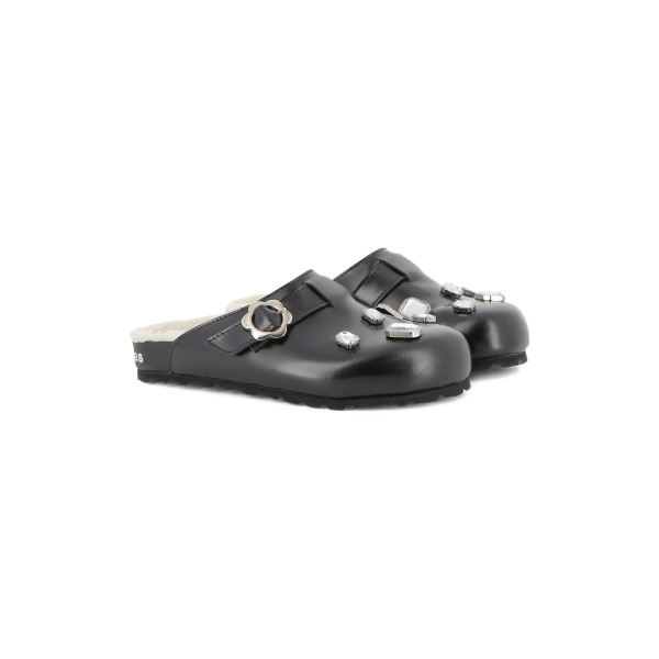 floral-appliqué clogs