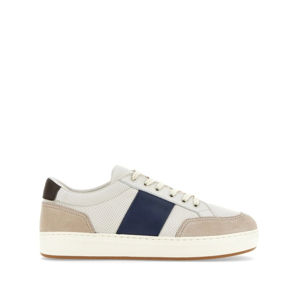 logo trainers