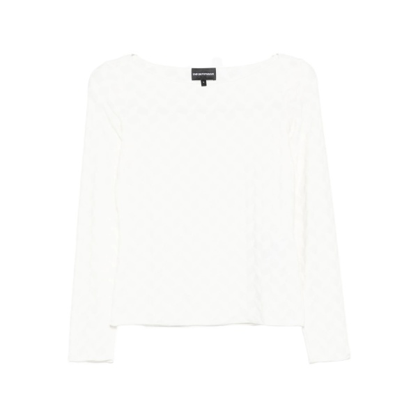 long-sleeved blouse