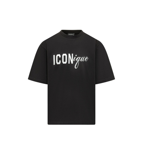 loose fit T-shirt