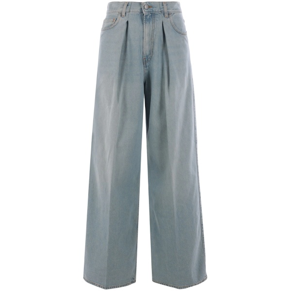 wide-leg jeans