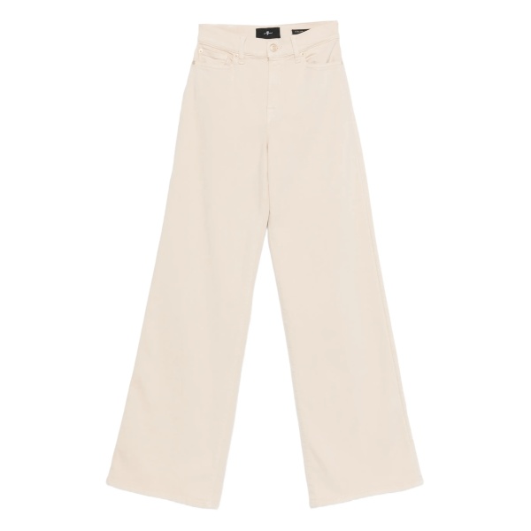 wide-leg jeans