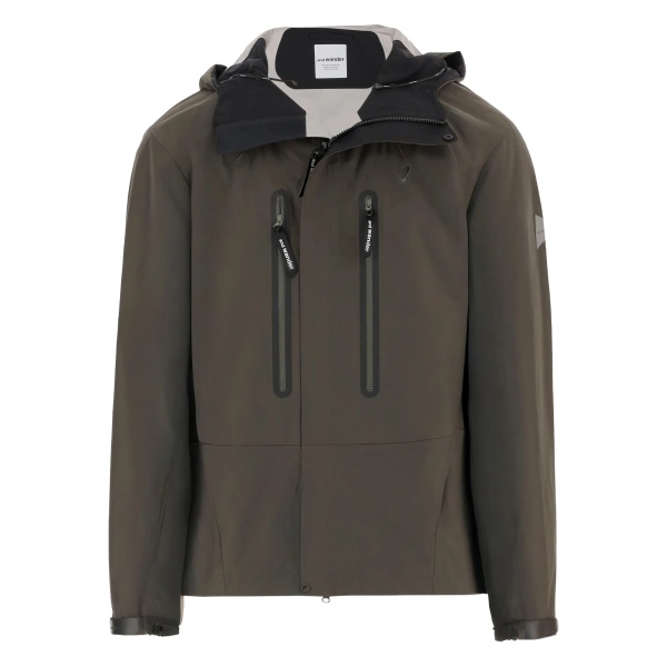 2.5L hiker rain jacket